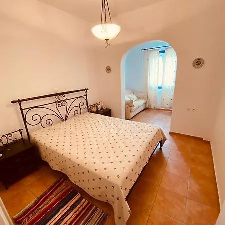 Hills Vakantiehuis Loutrá